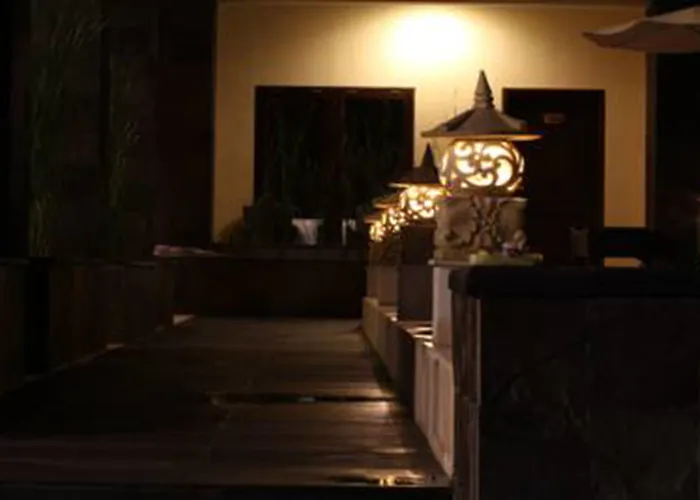 Radha Bali Hotel 2*
